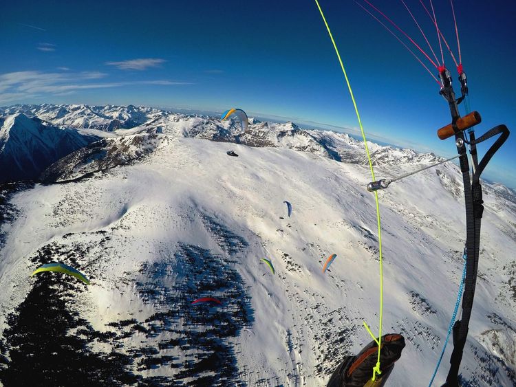 voler dans les pyrénnées avec Tom Chauvin poupet