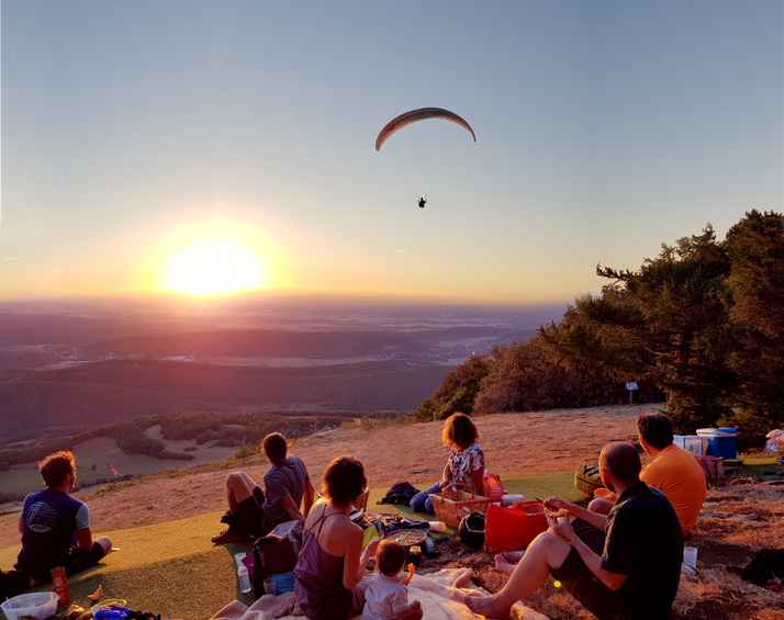 couché de soleil au poupet pique nique