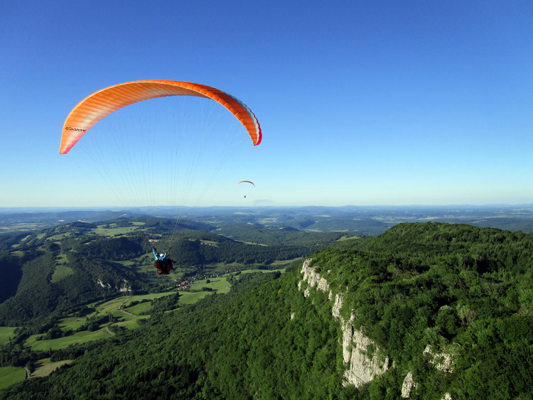 vol en biplace parapente au mont poupet